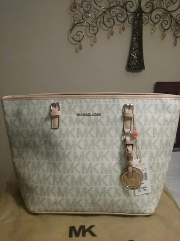 MK white purse